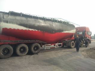 Xingyuan two set powder activated carbon transit truck.